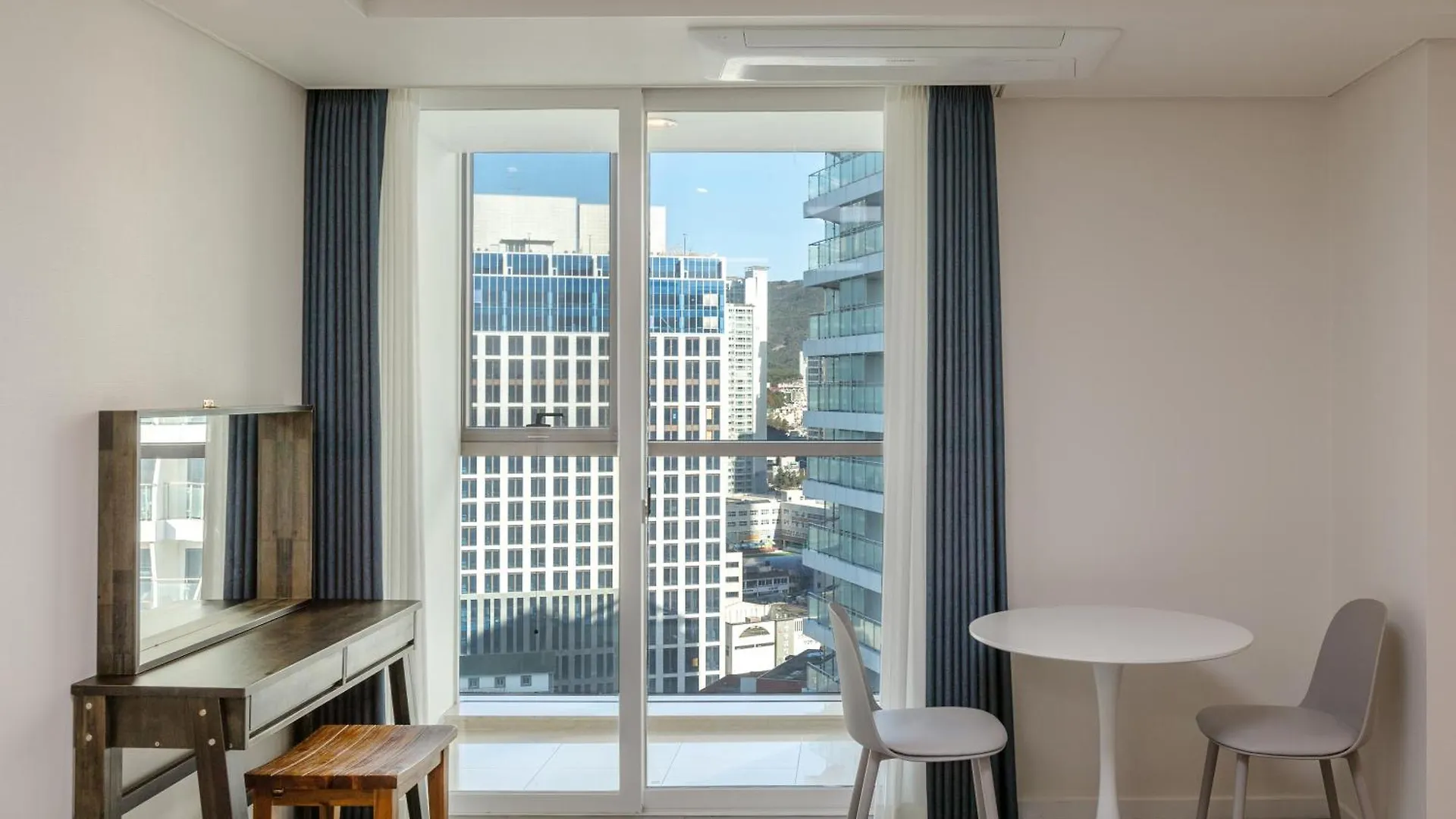 Resort Pale De Cz Condo Busan