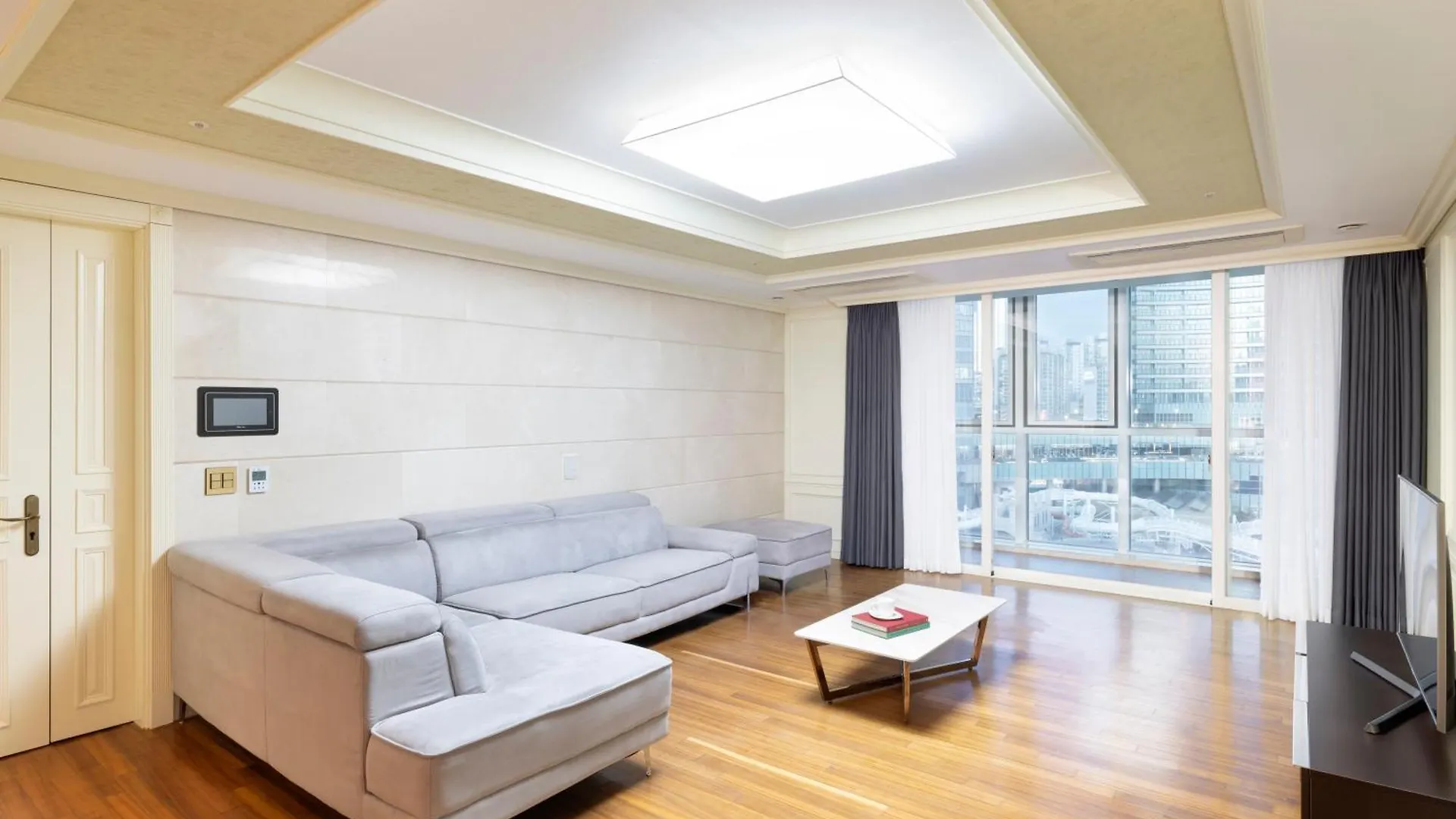 Pale De Cz Condo Busan