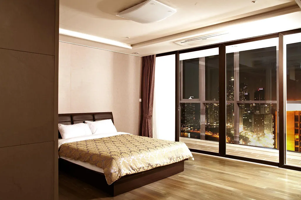 Pale De Cz Condo Busan